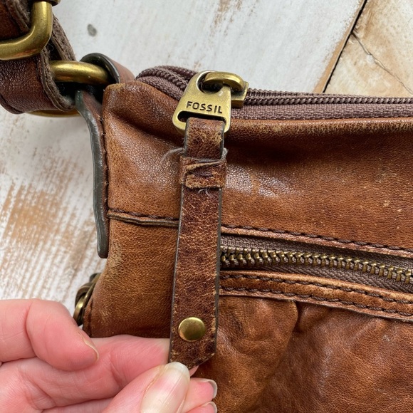 FOSSIL crossbody purse brown distressed leather Vintage boho bag collectible EUC - Picture 7 of 16